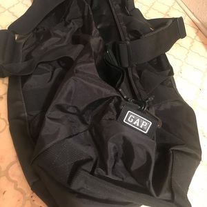 Gap gym duffel bag